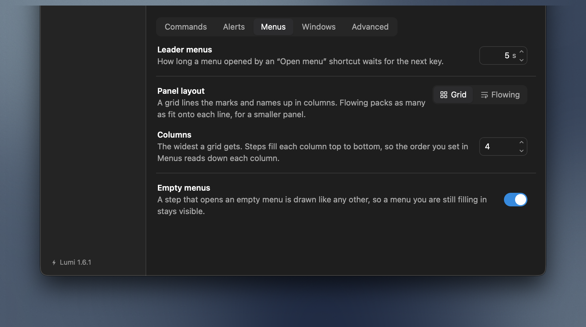 General → Menus: the seconds a menu stays open, the panel layout, the column count and the empty-menu switch